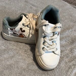 Kids White and Green Sneakers